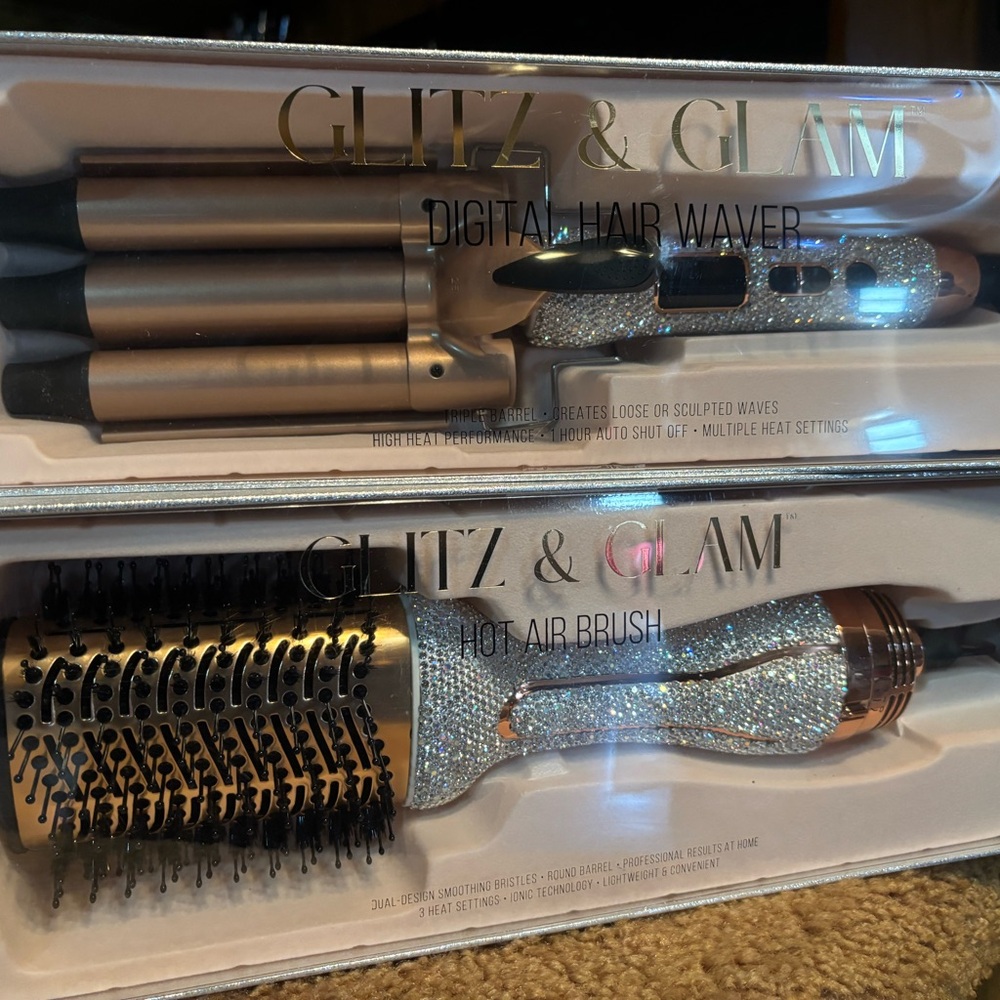 Glitz & Glam Digital Hair Waver and Hot Air Brush Set